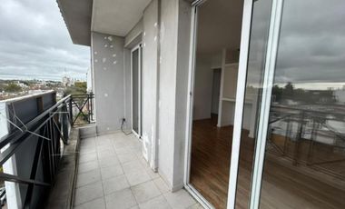 Departamento en venta - 2 Dormitorios 2 Baños - Cochera - 75Mts2 - La Plata