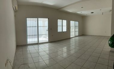 RENTA DE CASA EN PRIVADA, COL MIAMI