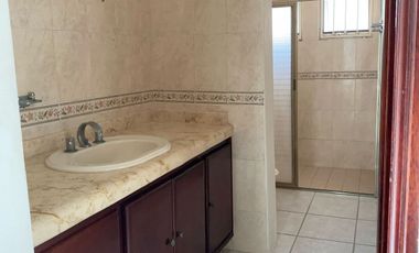 RENTA DE CASA EN PRIVADA, COL MIAMI