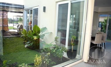 Hermosa casa de 4 ambientes amoblada con acceso propio a la laguna y amenities