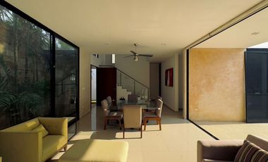 Casa en VENTA en privada Puntalomas - Temozón Norte