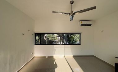 Casa en VENTA en privada Puntalomas - Temozón Norte