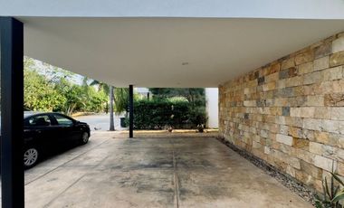 Casa en VENTA en privada Puntalomas - Temozón Norte