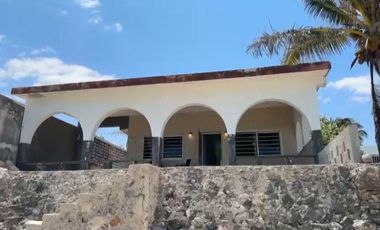 CASA EN VENTA MERIDA, CHELEM PROGRESO FRENTE AL MAR