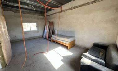 Espectacular casa a terminar en Roldán, 174m2 construidos. Acepta permuta