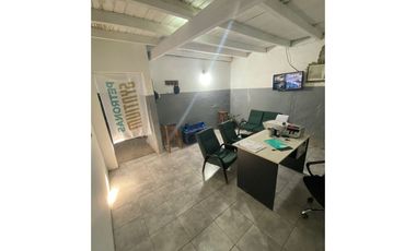 Granadero Baigorria, Eva Peron nº 215 GALPON - VENTA