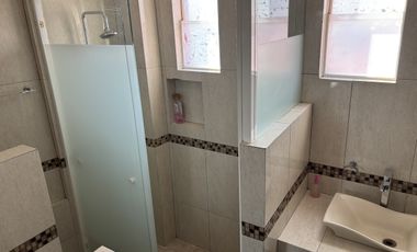 Casa, oficinas y salon de fiestas en Nezahualcóyotl