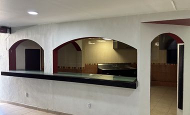 Casa, oficinas y salon de fiestas en Nezahualcóyotl