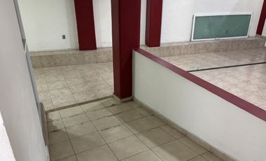 Casa, oficinas y salon de fiestas en Nezahualcóyotl