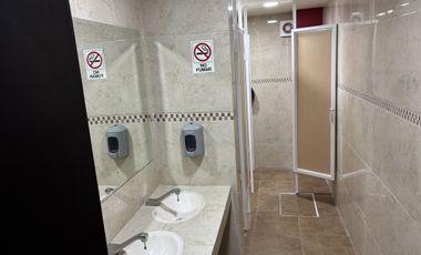 Casa, oficinas y salon de fiestas en Nezahualcóyotl