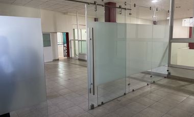 Casa, oficinas y salon de fiestas en Nezahualcóyotl