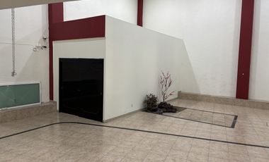 Casa, oficinas y salon de fiestas en Nezahualcóyotl