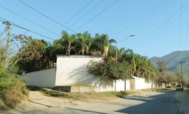 QUINTA EN VENTA EN EL HUAJUQUITO, ZONA CARRETERA NACIONAL