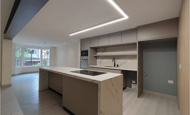 7385800 Venta Casa Poblado el Tesoro