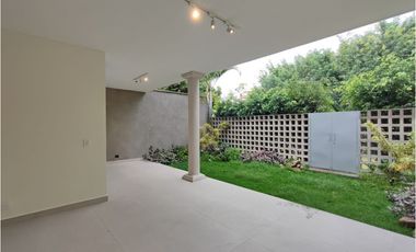 7385800 Venta Casa Poblado el Tesoro
