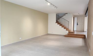 7385800 Venta Casa Poblado el Tesoro