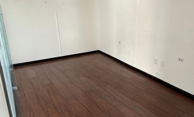 RENTA LOCAL OFICINAS AV ORTIZ MENA $ 24,000 LAE
