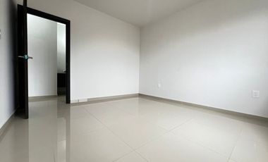 Casa en venta en Coto 84 en Valle Sur. Cerca de Rubi, Obrera, Pacífico.