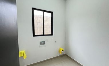 Casa en venta en Coto 84 en Valle Sur. Cerca de Rubi, Obrera, Pacífico.