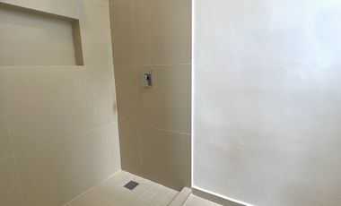 Casa en venta en privada Nadira zona de Conkal