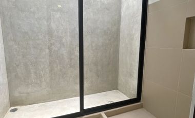 Casa en venta en privada Nadira zona de Conkal