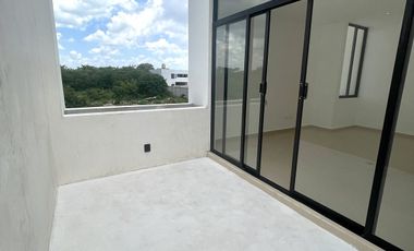 Casa en venta en privada Nadira zona de Conkal