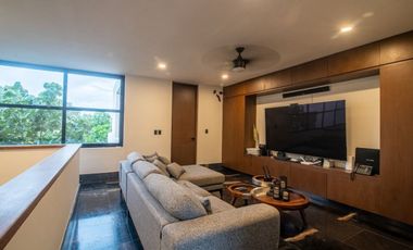 Casa residencial en venta en privada Compostela