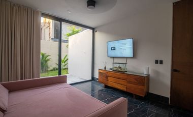 Casa residencial en venta en privada Compostela