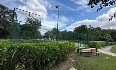 Se vende departamento amueblado en Anthea, Yucatán Country Club.