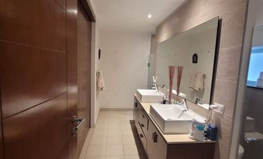 Se vende departamento amueblado en Anthea, Yucatán Country Club.