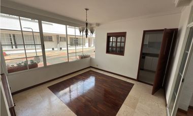 Se Vende Casa en Conjunto Cerrado, Barrio Los lamos-Pereira