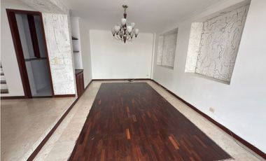 Se Vende Casa en Conjunto Cerrado, Barrio Los lamos-Pereira