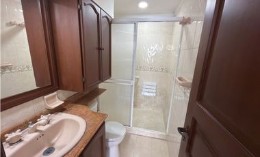 Se Vende Casa en Conjunto Cerrado, Barrio Los lamos-Pereira