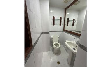 Se Vende Casa en Conjunto Cerrado, Barrio Los lamos-Pereira