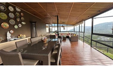 Se Vende Espectacular Casa en Alto del Escobero