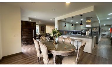 Se Vende Espectacular Casa en Alto del Escobero