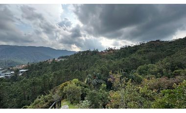 Se Vende Espectacular Casa en Alto del Escobero