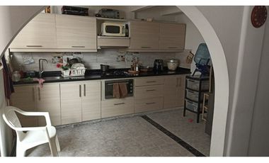SE VENDE CASA EN CORALES
