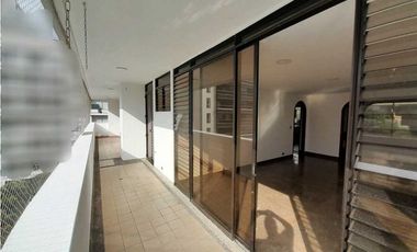 Alquiler Apartamento Poblado Club Campestre 8475964