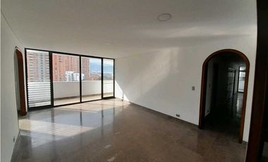 Alquiler Apartamento Poblado Club Campestre 8475964