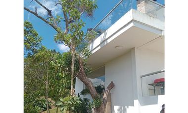 VENTA DE CASA FINCA MARINILLA