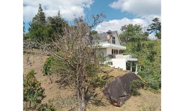 VENTA DE CASA FINCA MARINILLA