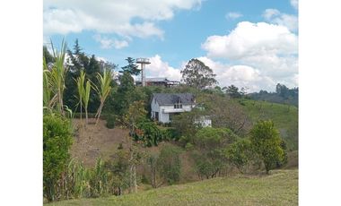 VENTA DE CASA FINCA MARINILLA