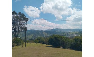 VENTA DE CASA FINCA MARINILLA