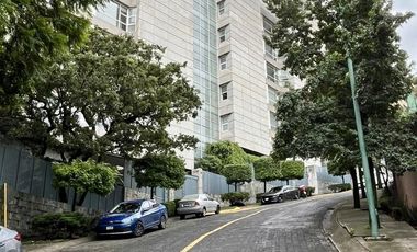 Exclusivo Departamento en Renta /  Jardínes en la Montaña