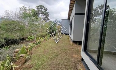 Arriendo finca en exclusiva parcelación de La Ceja