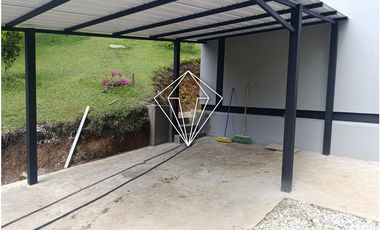 Arriendo finca en exclusiva parcelación de La Ceja