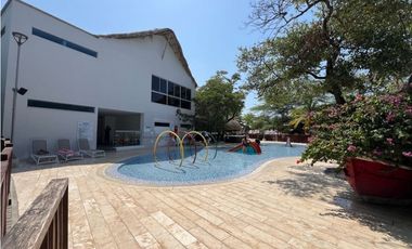 Se arrienda apartamento en Pozos Colorados, Sta Mta
