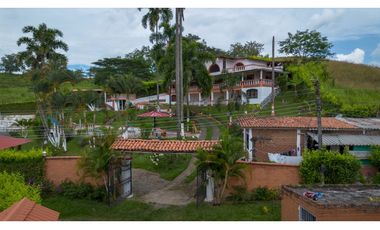 SE VENDE FINCA CAMPESTRE   VALLE DE ACAPULCO