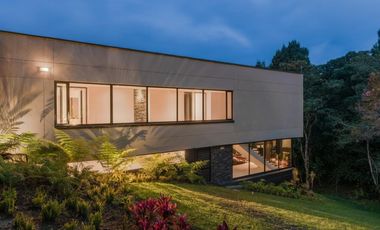 Casa Campestre Amoblada Alto de Palmas, Envigado